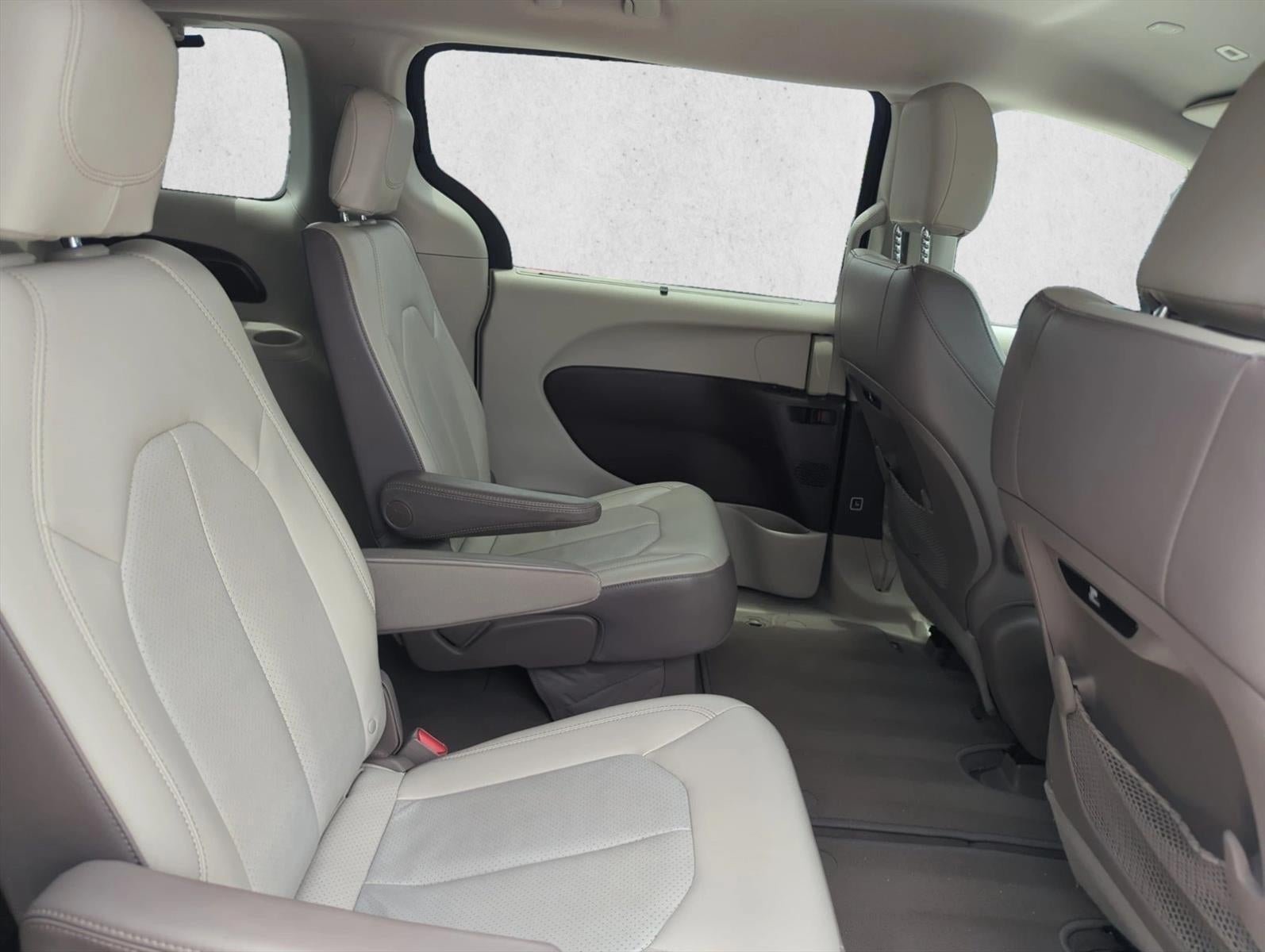 2018 Chrysler Pacifica Touring L FWD