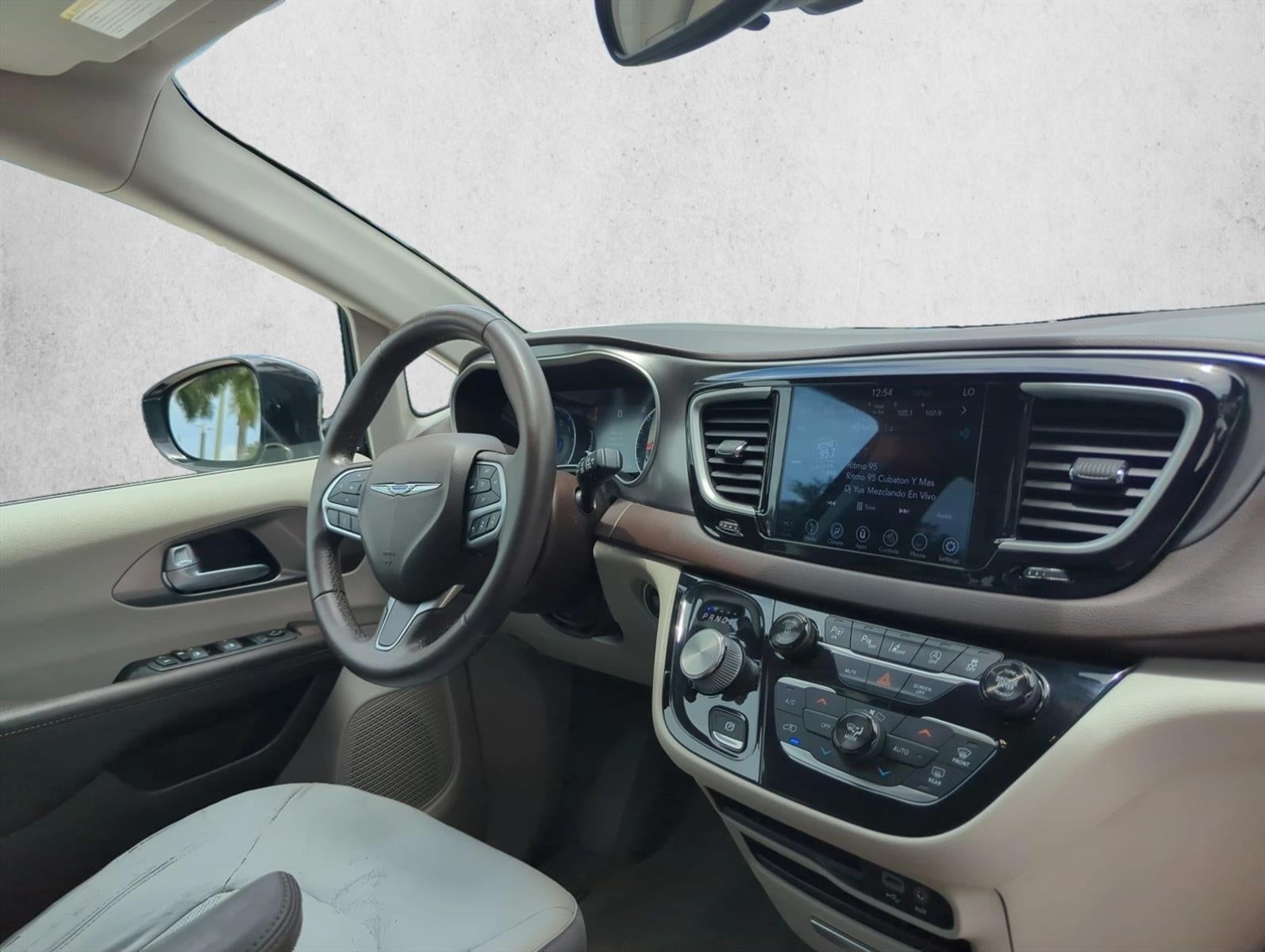 2018 Chrysler Pacifica Touring L FWD
