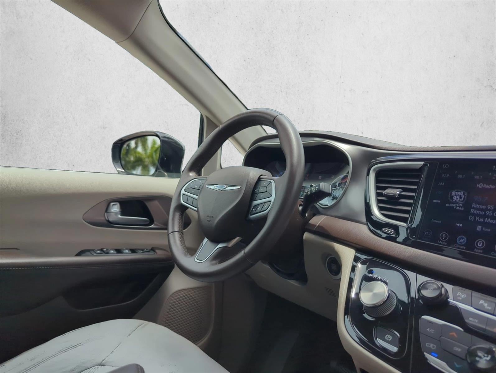 2018 Chrysler Pacifica Touring L FWD