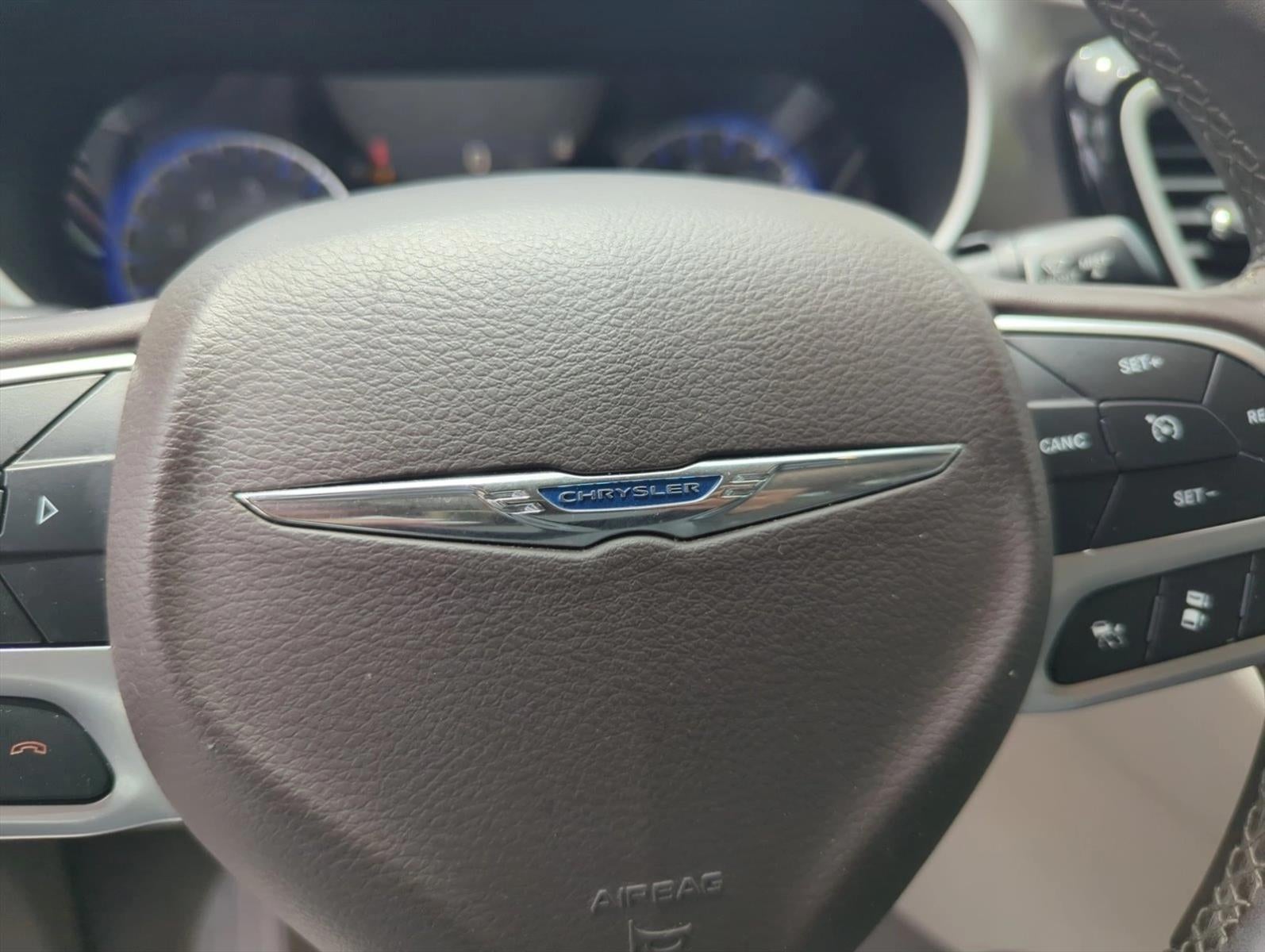 2018 Chrysler Pacifica Touring L FWD