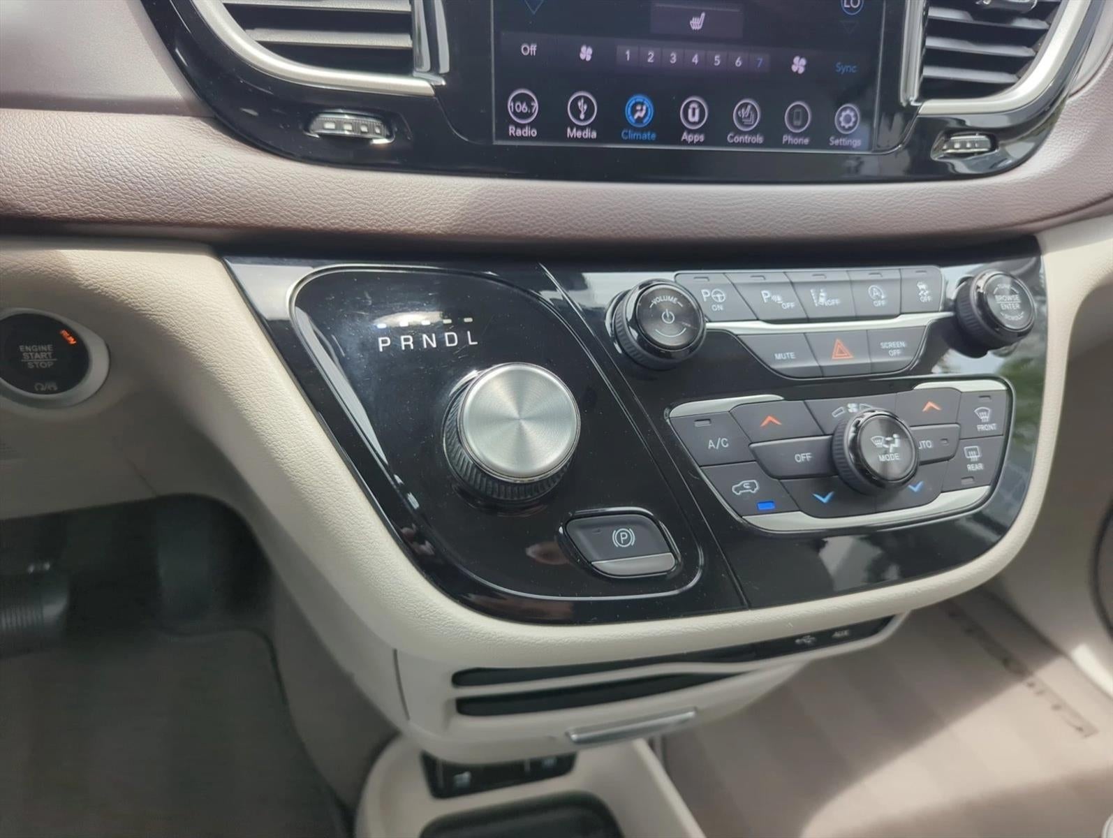 2018 Chrysler Pacifica Touring L FWD