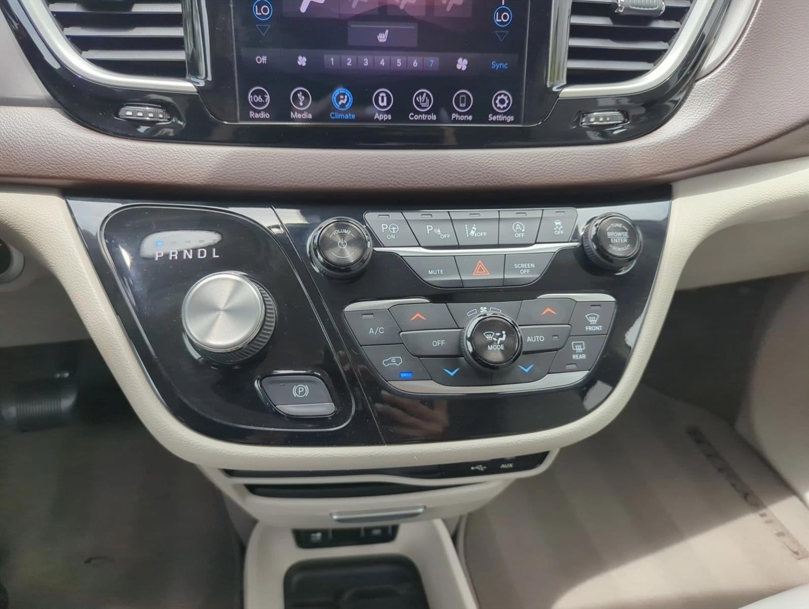 2018 Chrysler Pacifica Touring L FWD