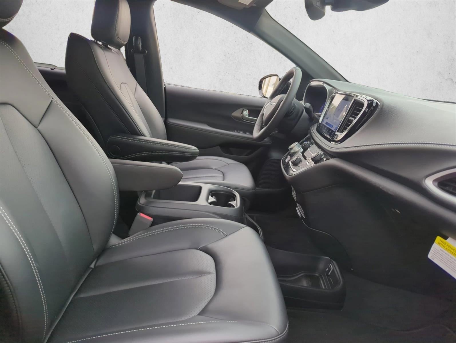 2025 Chrysler Pacifica Select AWD