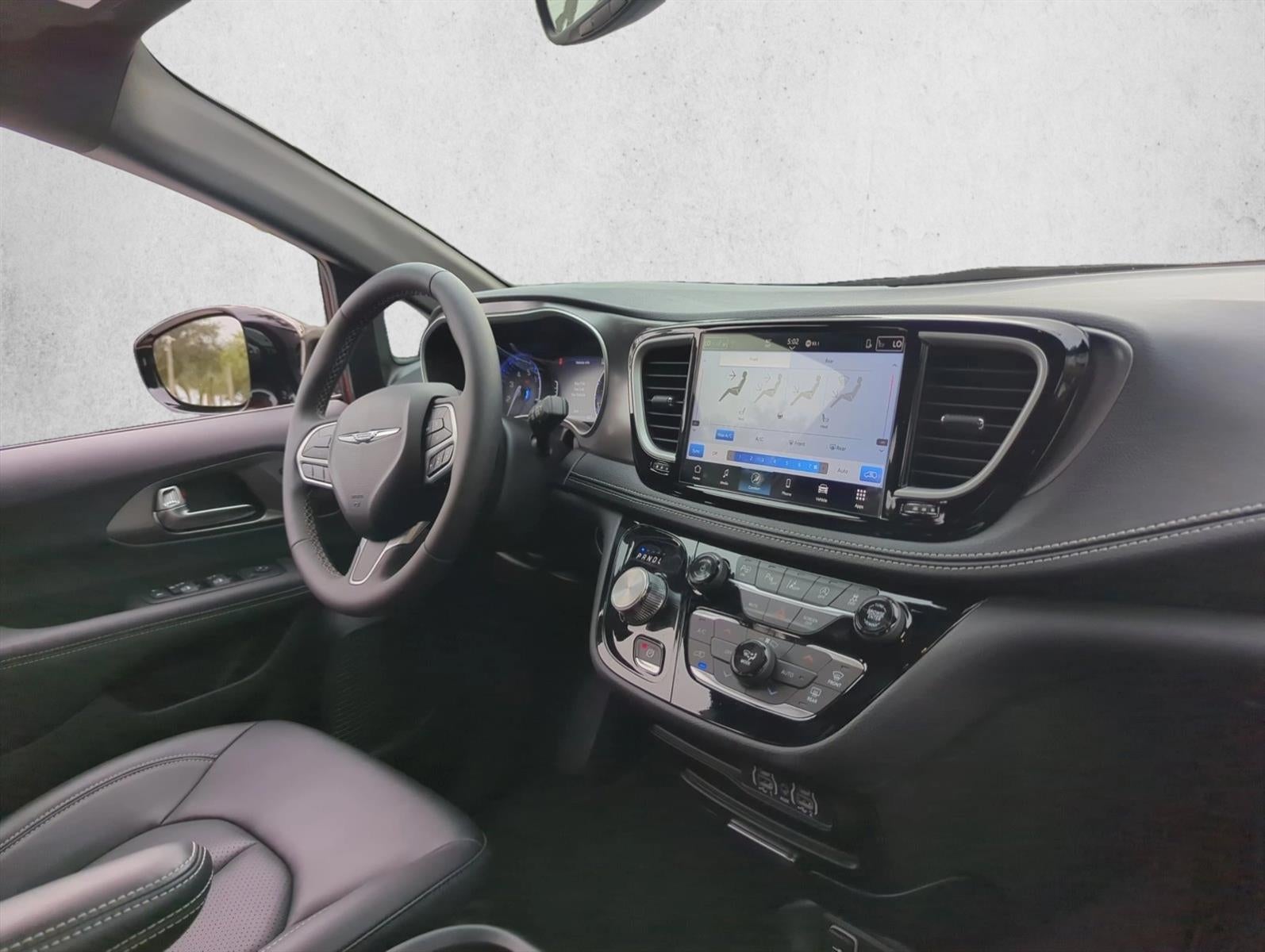 2025 Chrysler Pacifica Select AWD