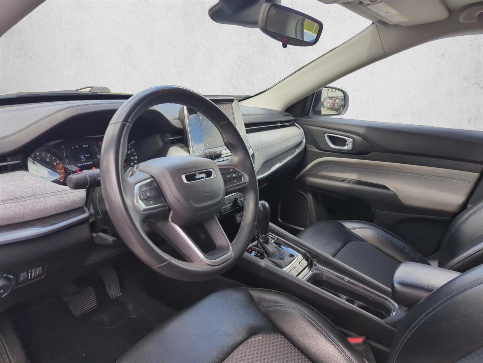 2022 Jeep Compass Latitude FWD