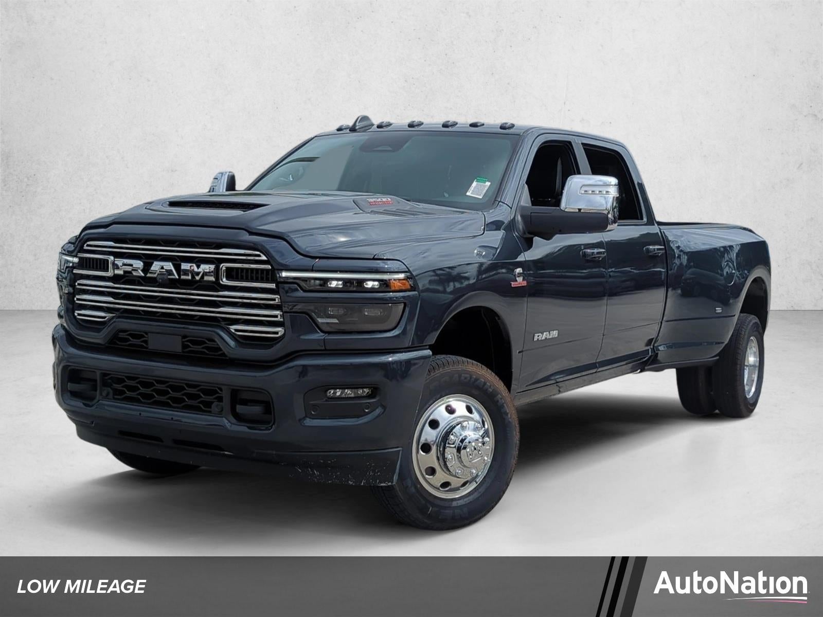 2026 RAM 3500 Laramie 4x4 Crew Cab 8' Box