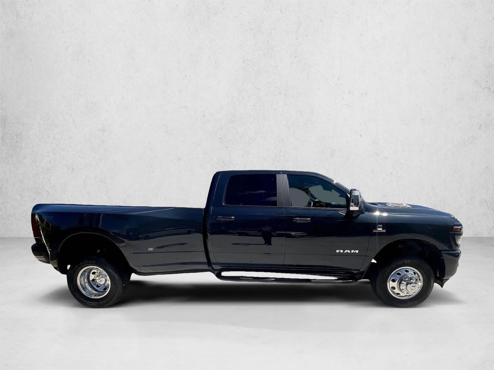 2026 RAM 3500 Laramie 4x4 Crew Cab 8' Box