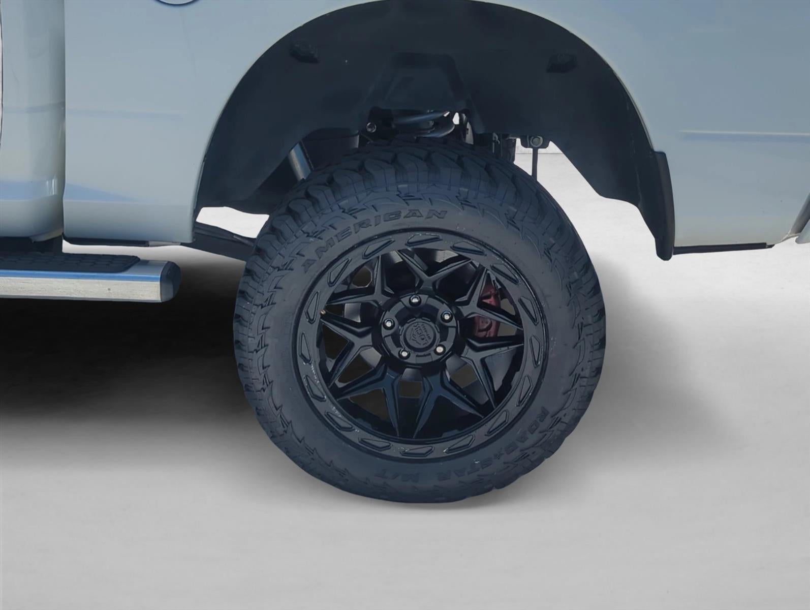 2019 RAM 1500 Classic Tradesman 4x4 Crew Cab 5'7" Box