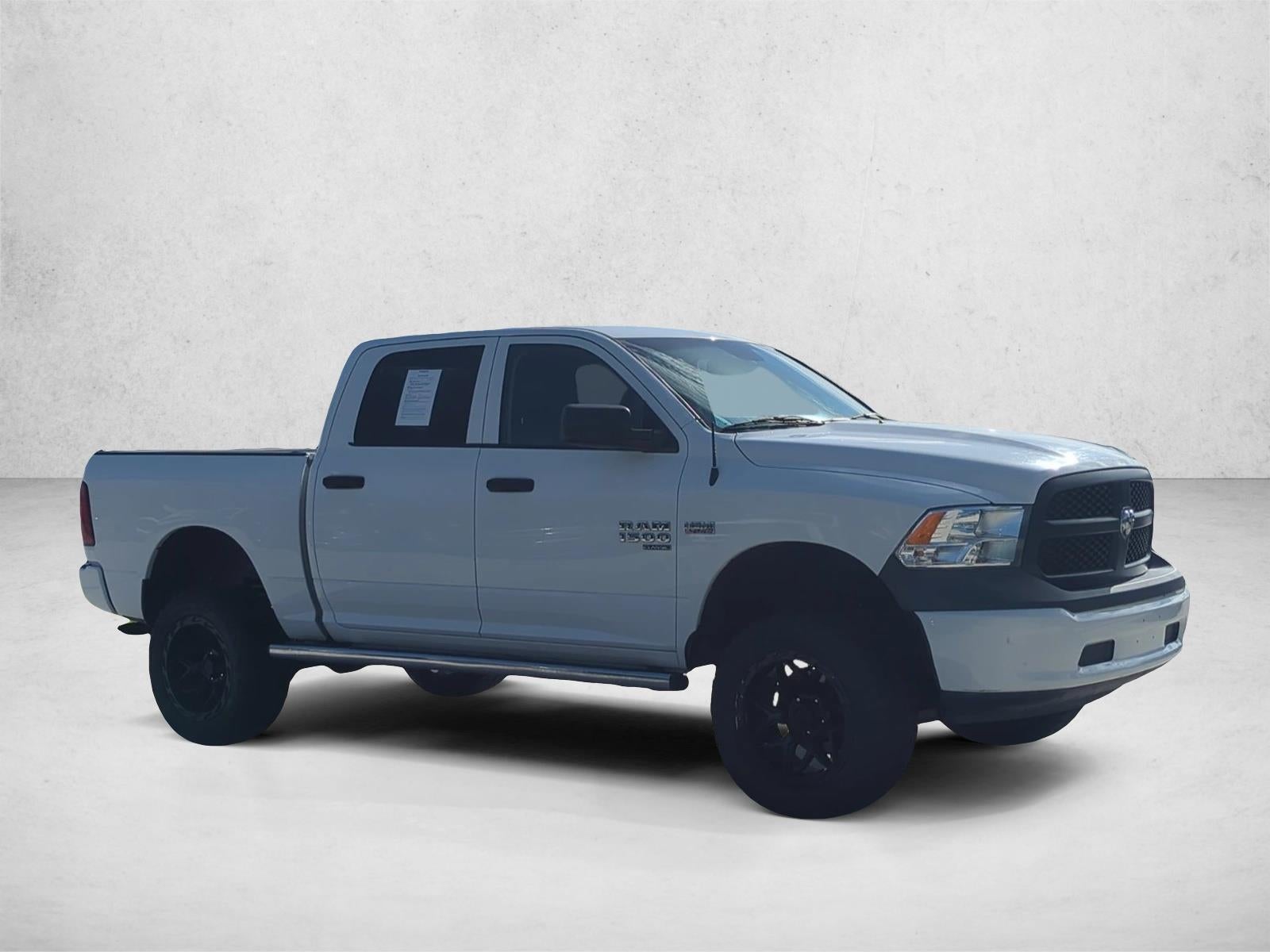 2019 RAM 1500 Classic Tradesman 4x4 Crew Cab 5'7" Box