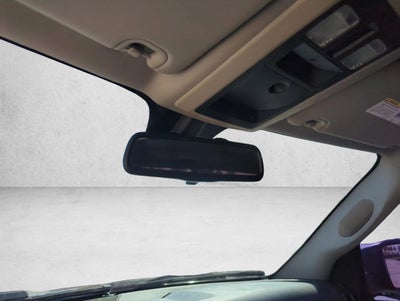 2015 RAM 1500 4WD Crew Cab 5.7 Ft Box Express