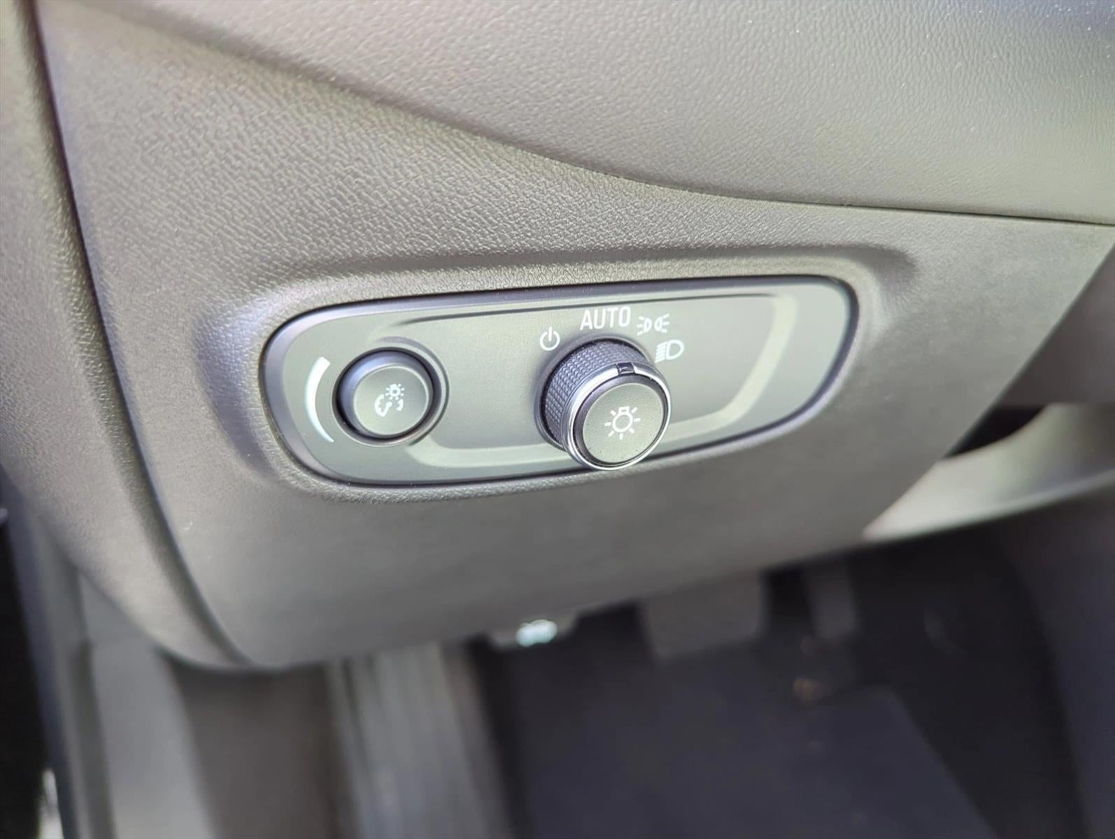 2024 Chevrolet Equinox FWD LS