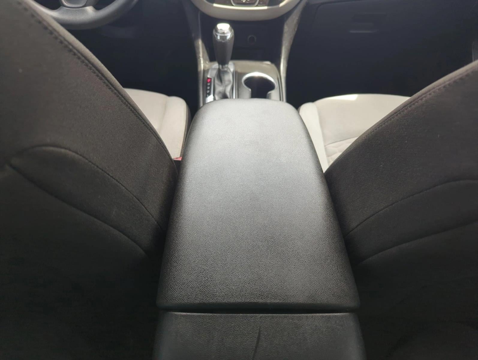 2018 Chevrolet Equinox FWD LS