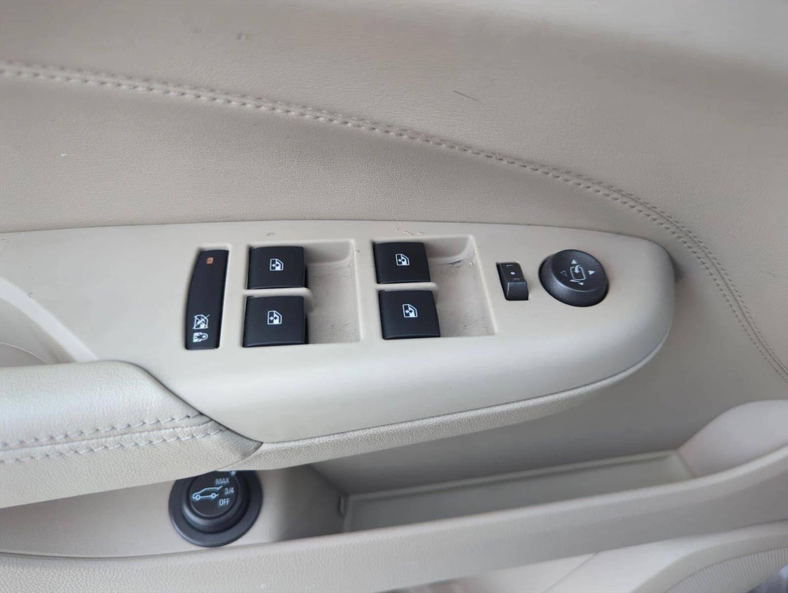 2011 Cadillac SRX FWD 4dr Luxury Collection