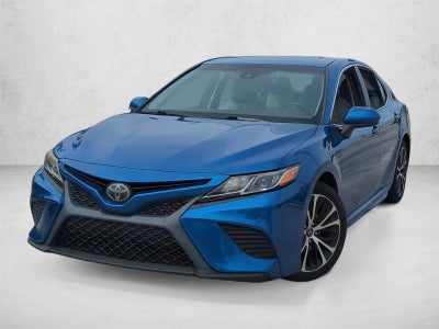 2018 Toyota Camry SE Auto (SE)