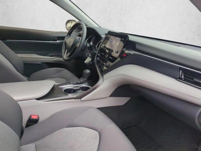 2023 Toyota Camry LE Auto (SE)