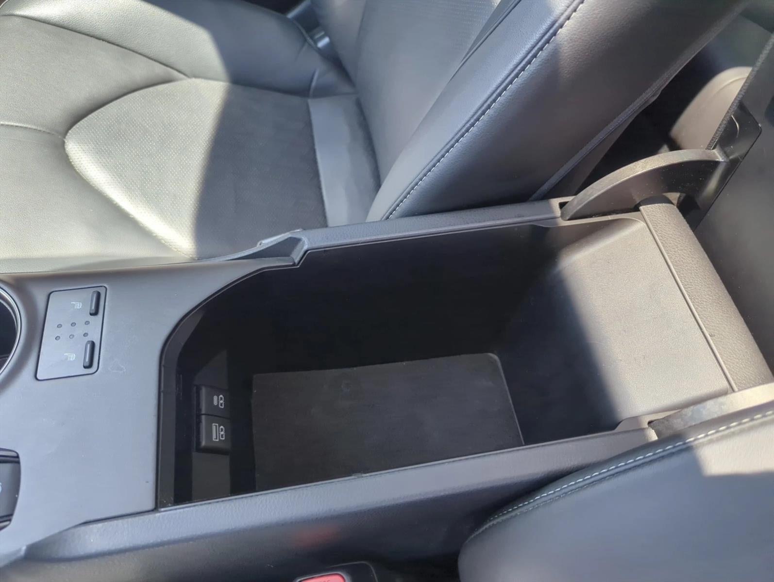 2021 Toyota Camry XSE Auto (Natl)
