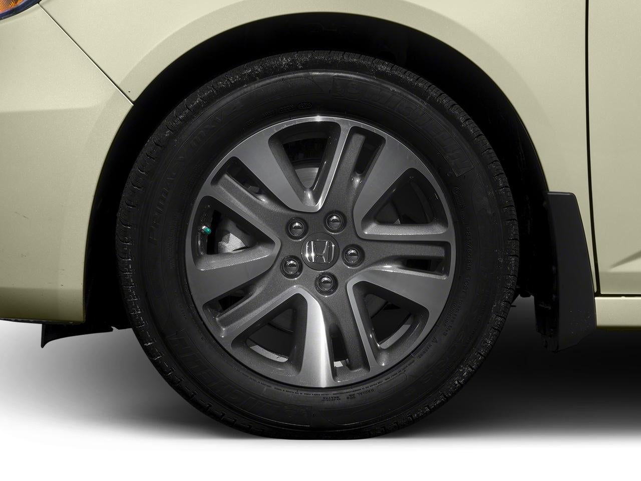 2016 Honda Odyssey Touring Elite with DVD Rear Entertainment System and Navigation