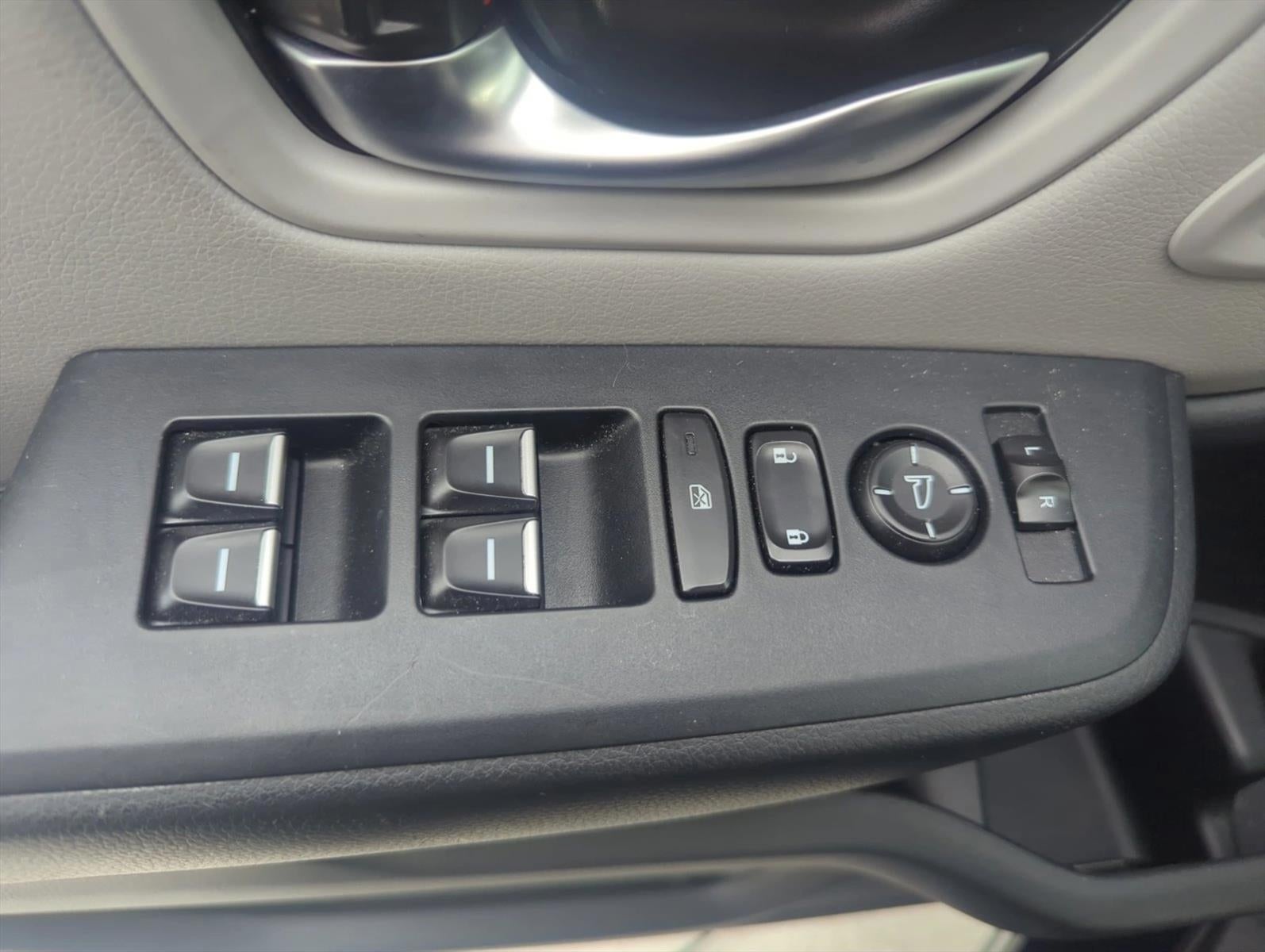 2025 Honda Pilot Touring 2WD