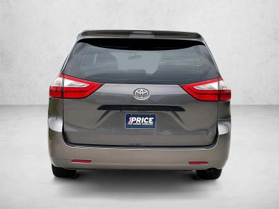2017 Toyota Sienna L FWD 7-Passenger (Natl)