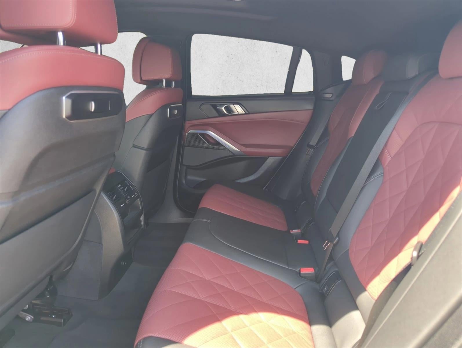 2024 BMW X6 M60i Sports Activity Coupe