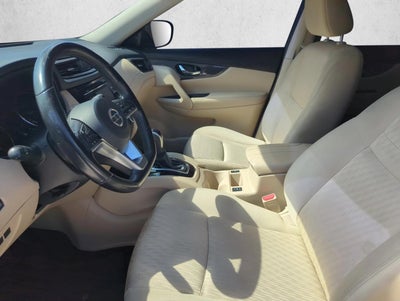 2017 Nissan Rogue FWD SV
