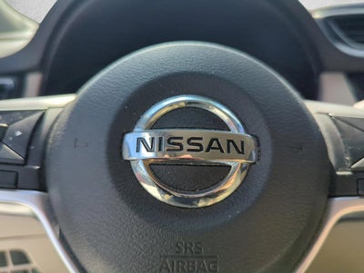2017 Nissan Rogue FWD SV