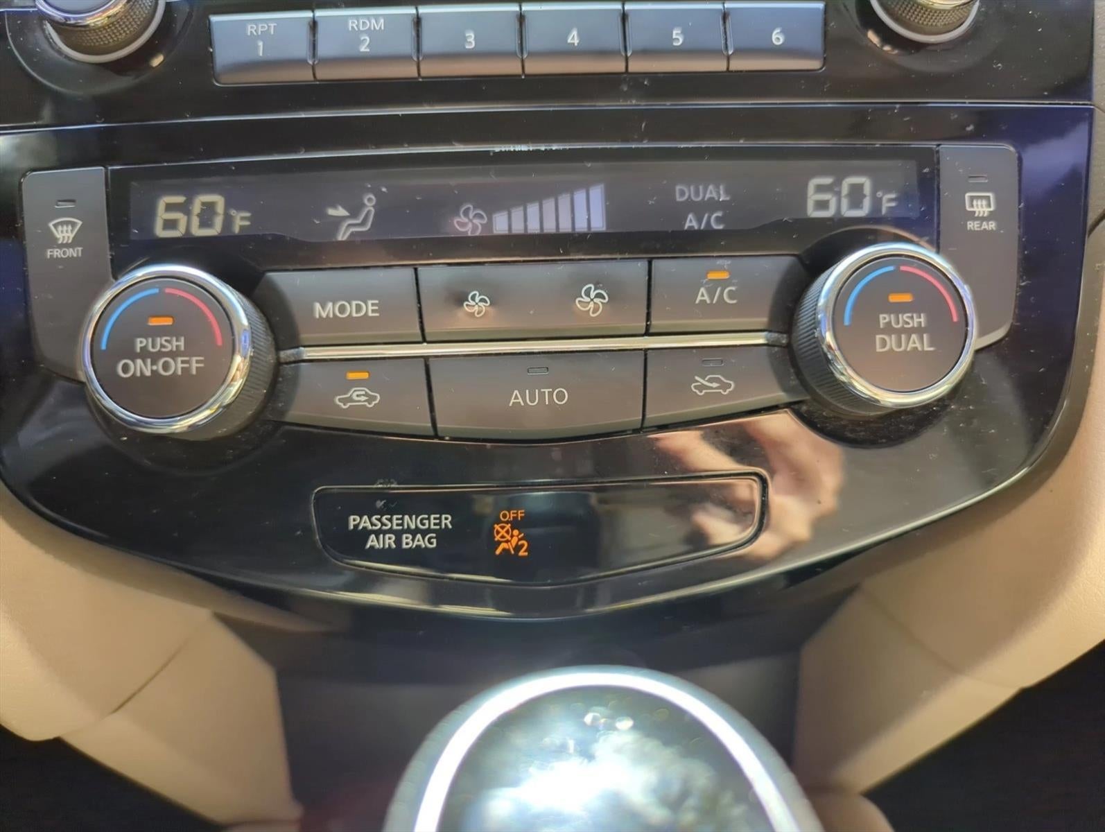 2017 Nissan Rogue FWD SV