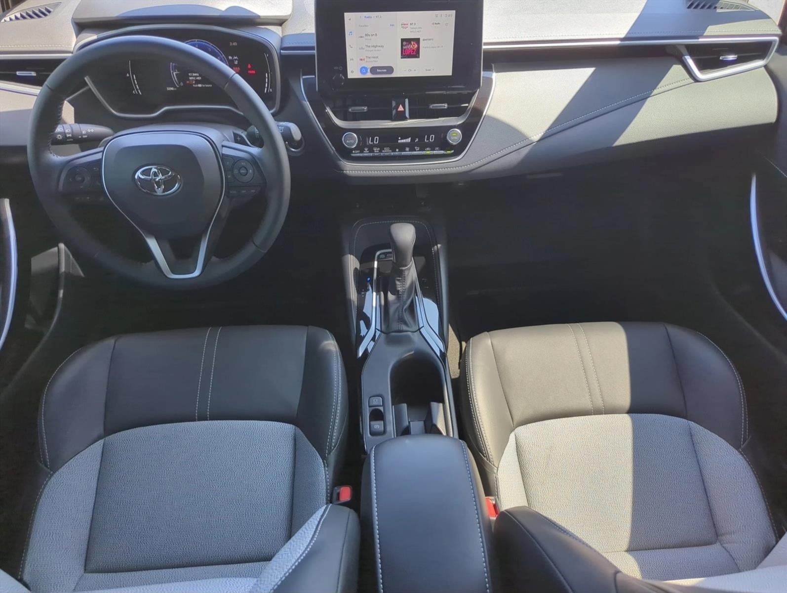 2026 Toyota Corolla Hatchback XSE CVT (Natl)