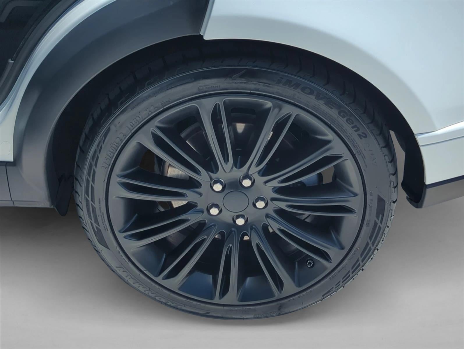 2020 Land Rover Range Rover SWB