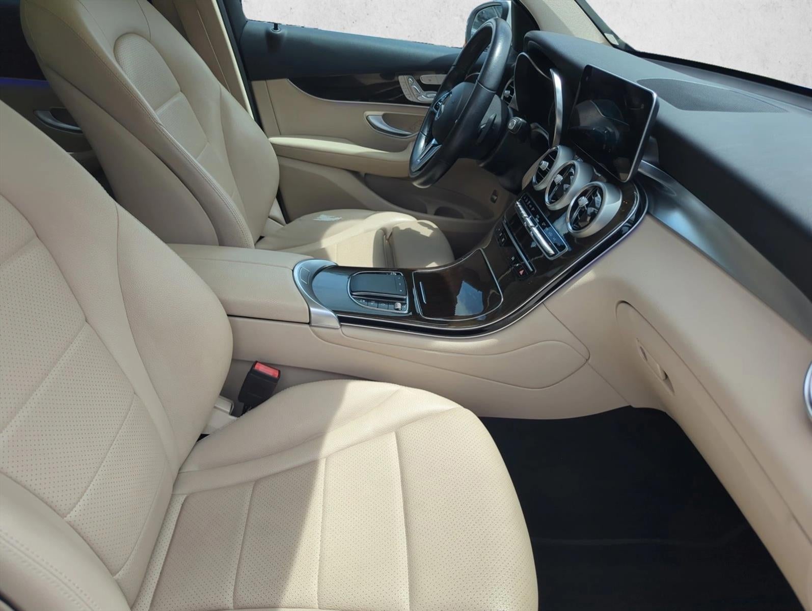 2022 Mercedes-Benz GLC GLC 300 SUV