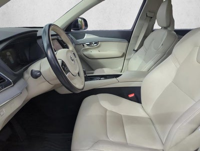 2021 Volvo XC90 T5 FWD Momentum 7P