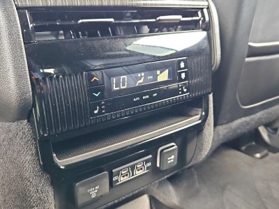 2022 Jeep Wagoneer Series II 4x4