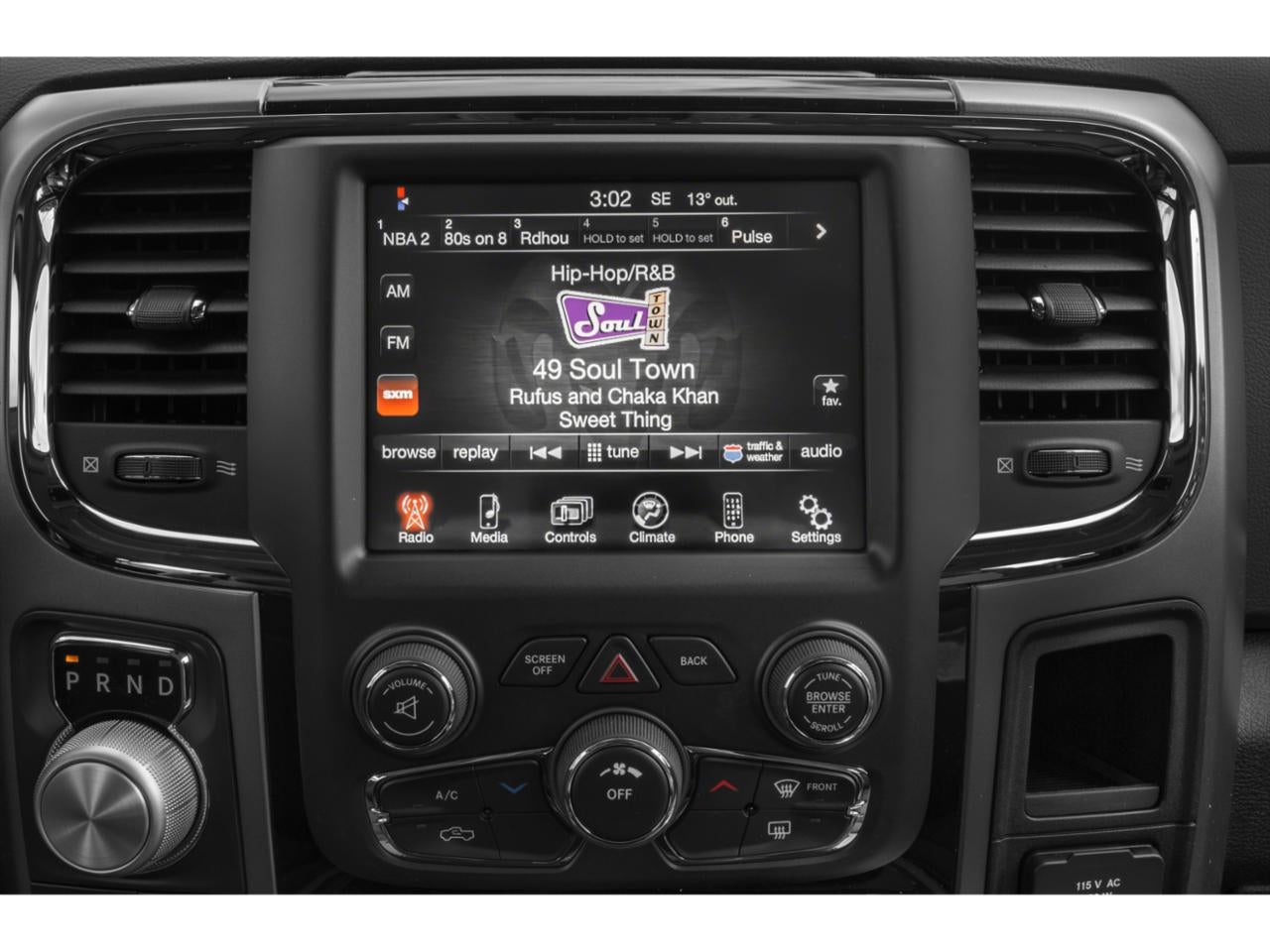 2015 RAM 1500 4WD Quad Cab 6.4 Ft Box Sport