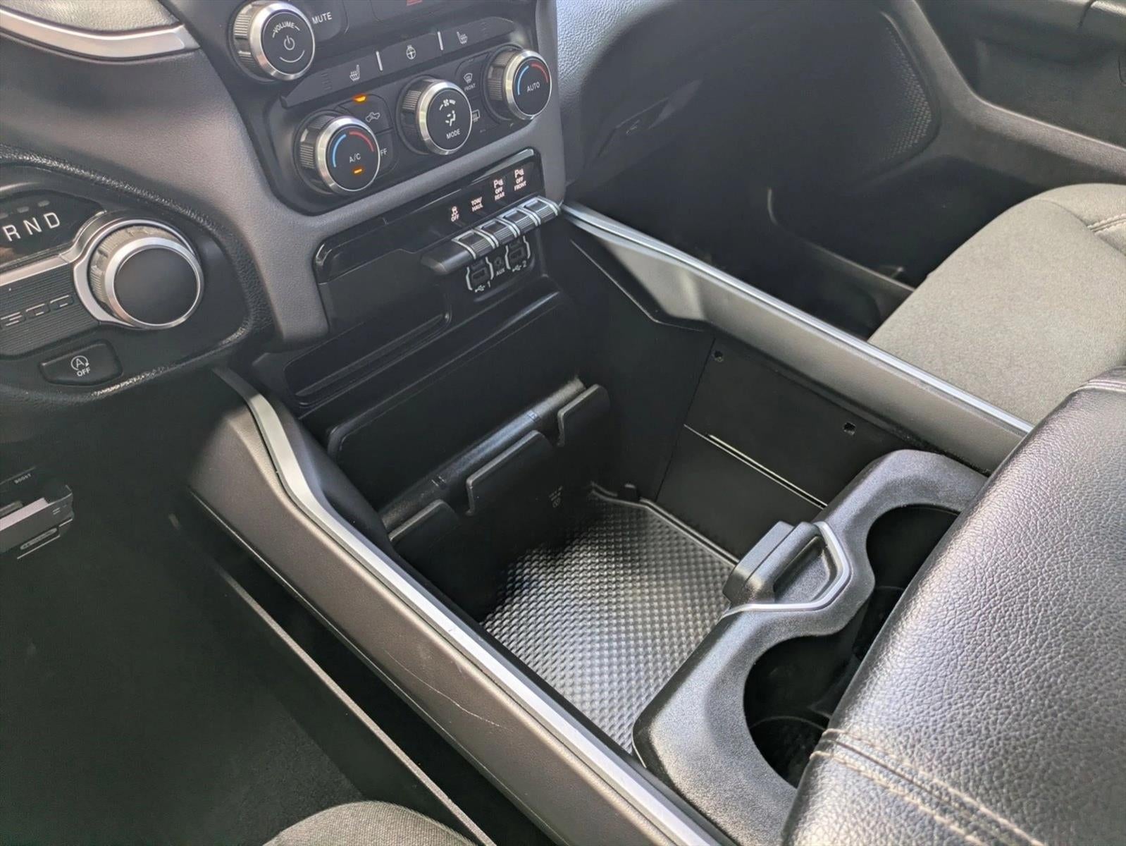 2022 RAM 1500 Big Horn 4x2 Quad Cab 6'4" Box
