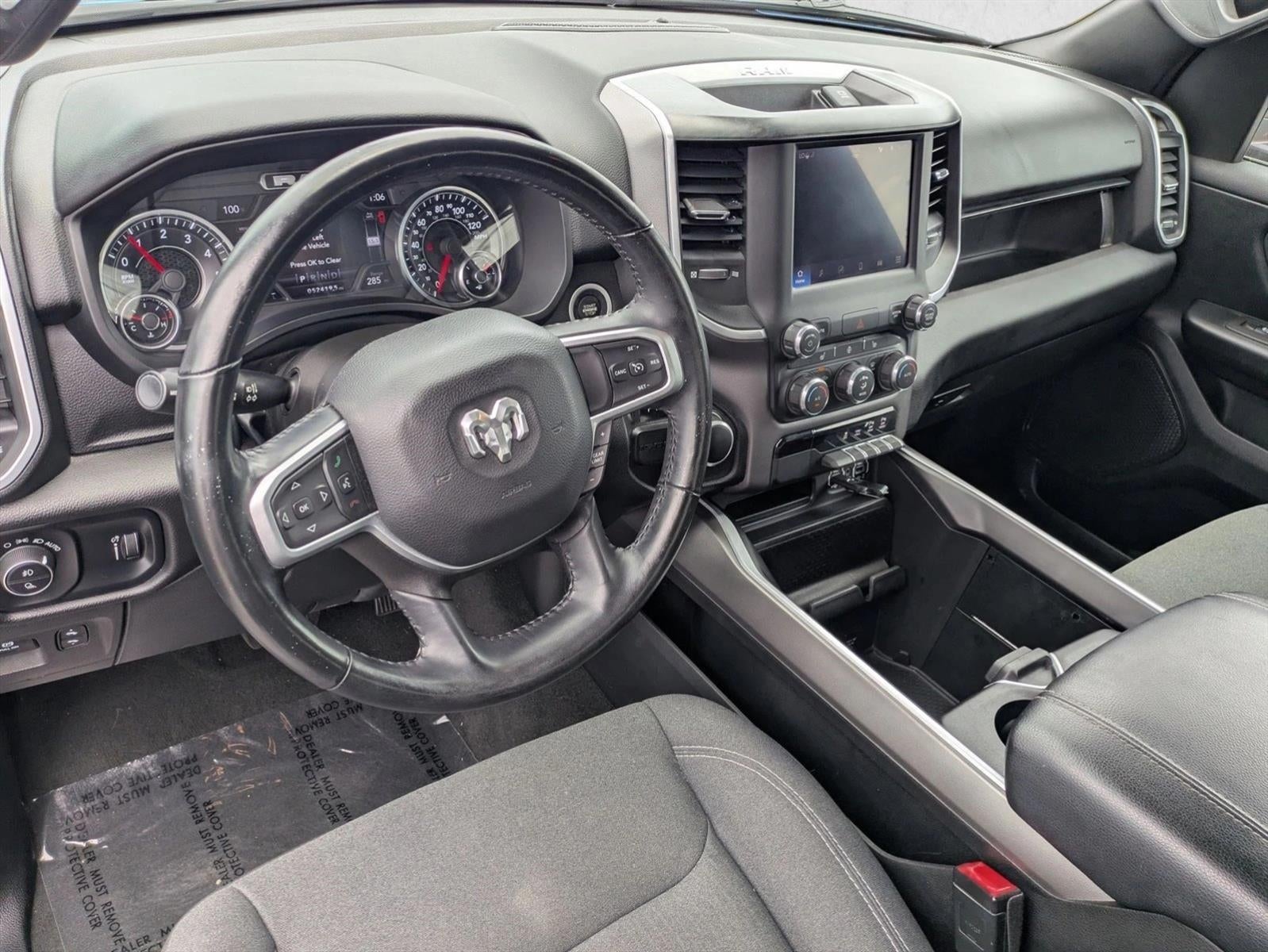 2022 RAM 1500 Big Horn 4x2 Quad Cab 6'4" Box