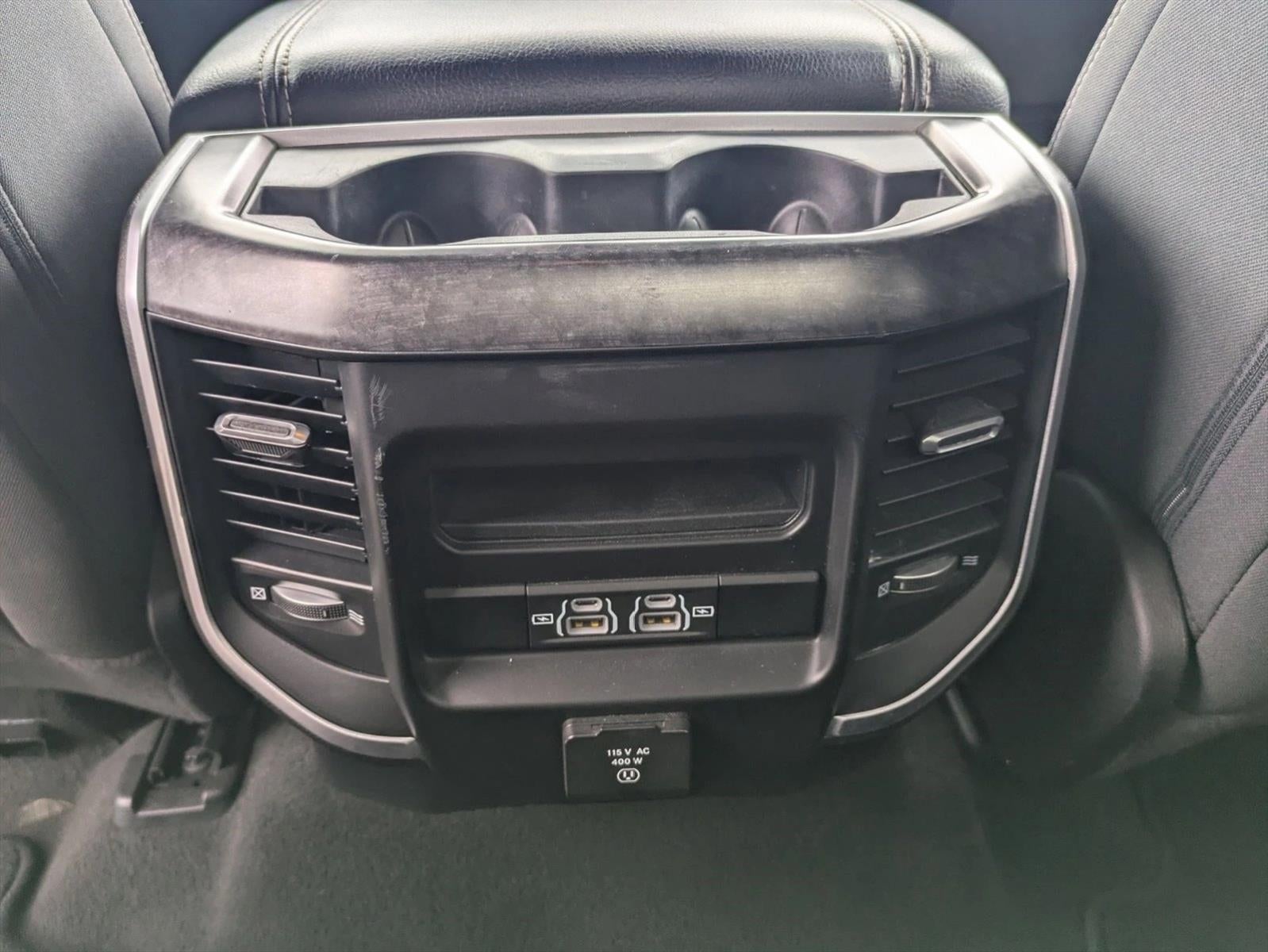 2022 RAM 1500 Big Horn 4x2 Quad Cab 6'4" Box