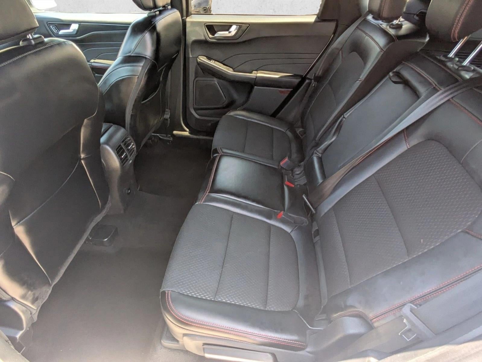 2025 Ford Escape ST-Line FWD