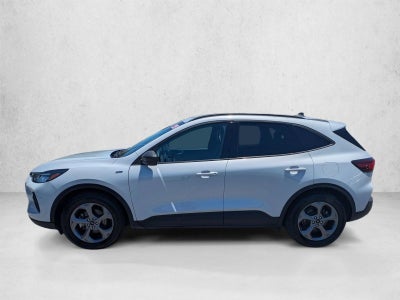 2025 Ford Escape ST-Line FWD