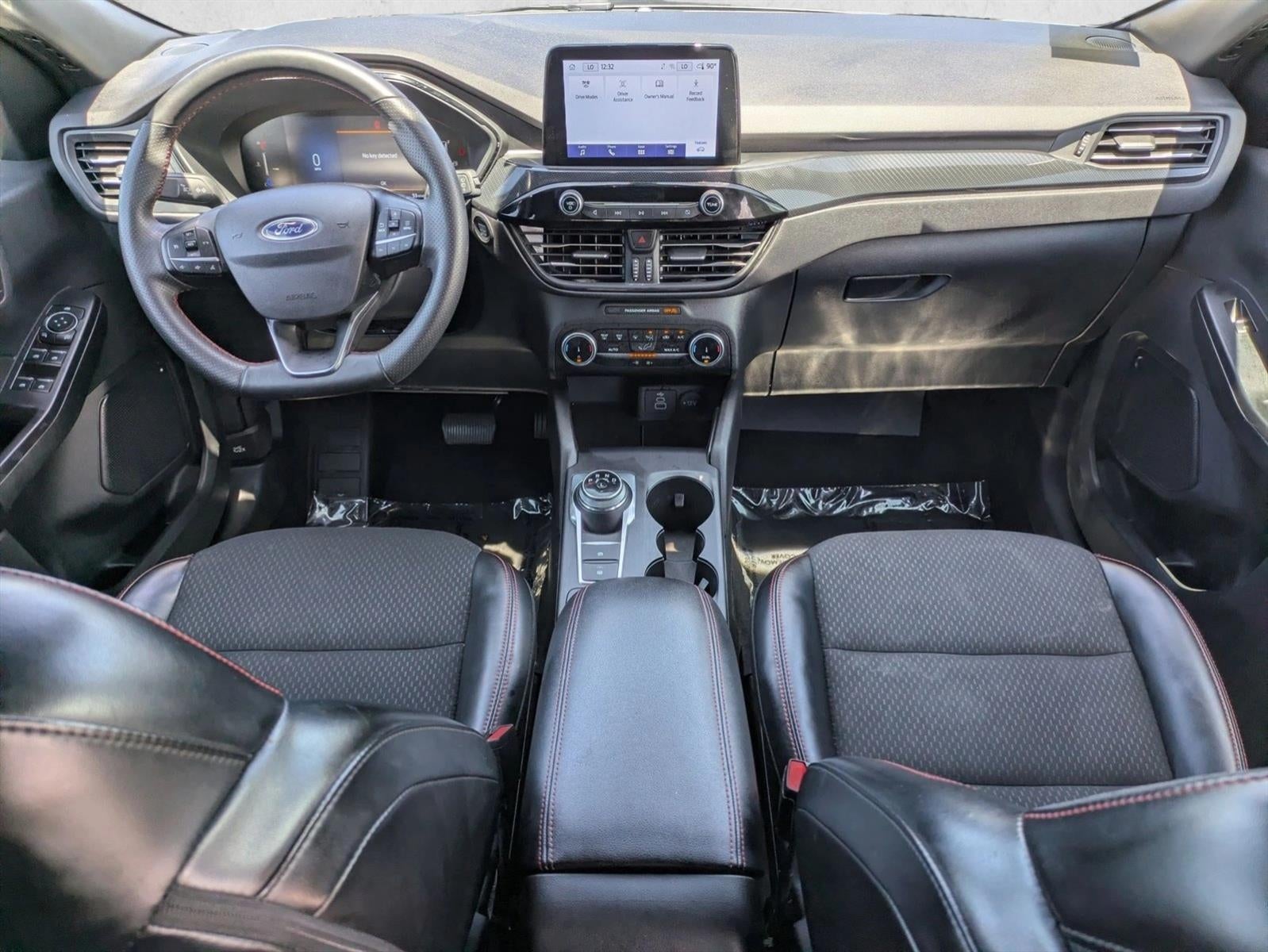2025 Ford Escape ST-Line FWD