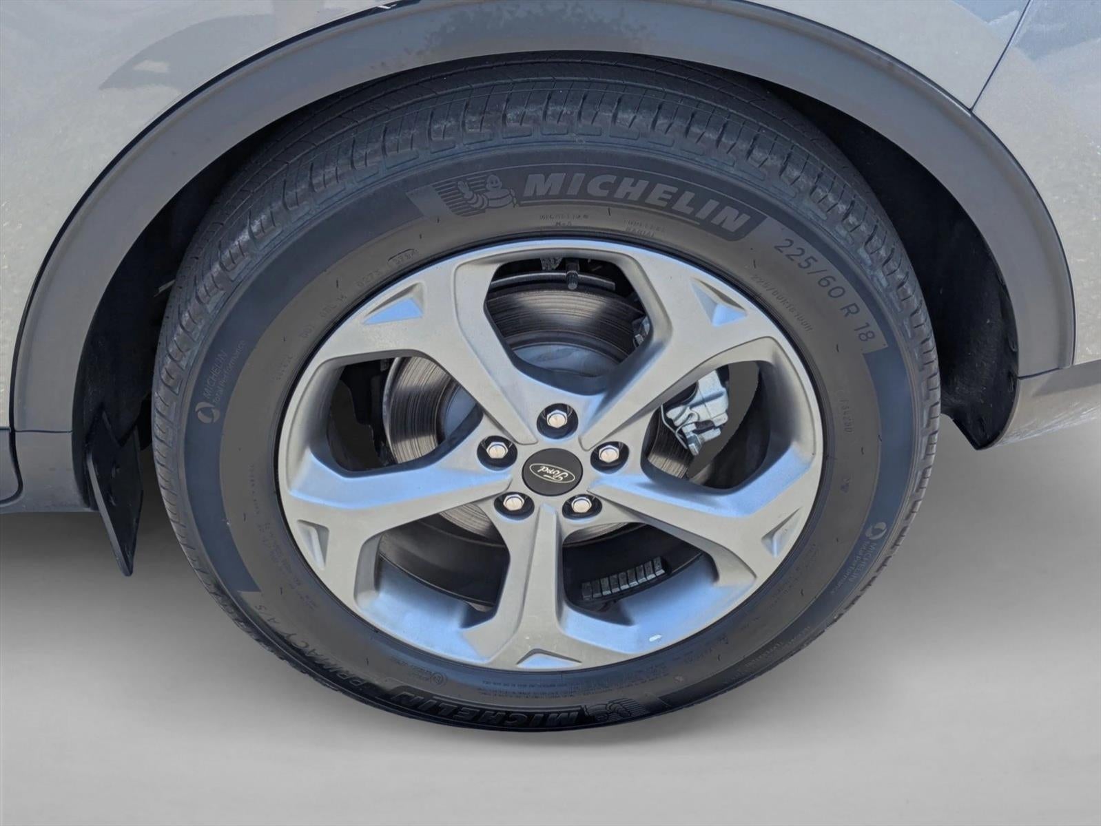 2025 Ford Escape ST-Line FWD