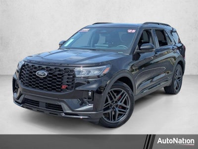 2025 Ford Explorer ST 4WD