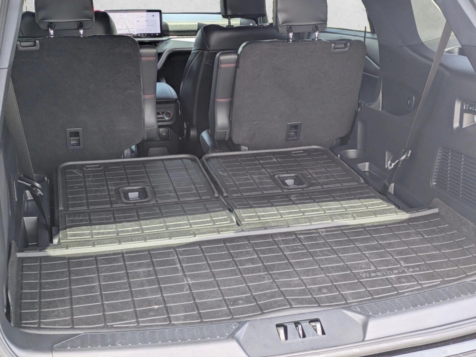 2025 Ford Explorer ST 4WD