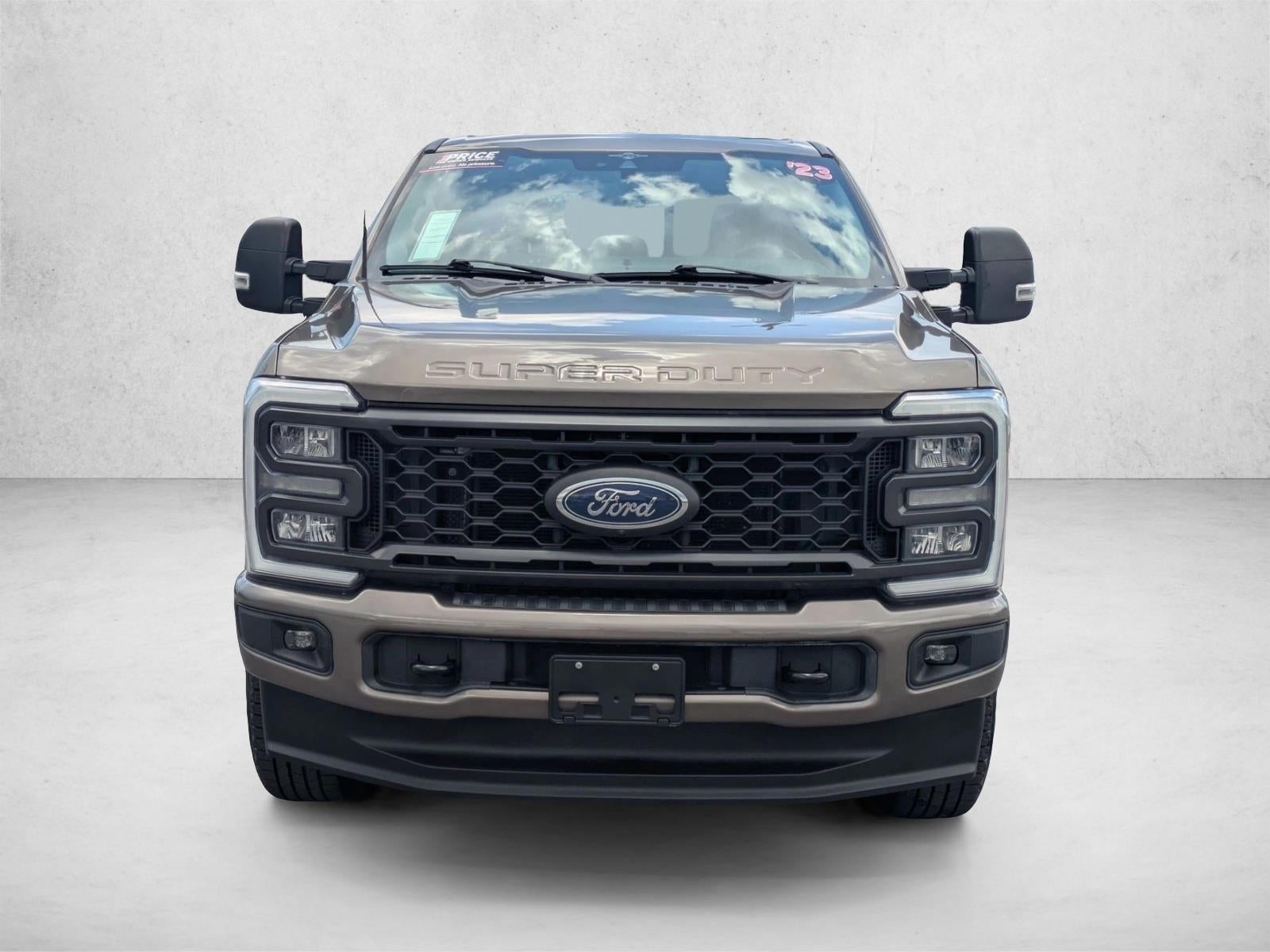 2023 Ford Super Duty F-350 SRW XLT 4WD Crew Cab 6.75' Box