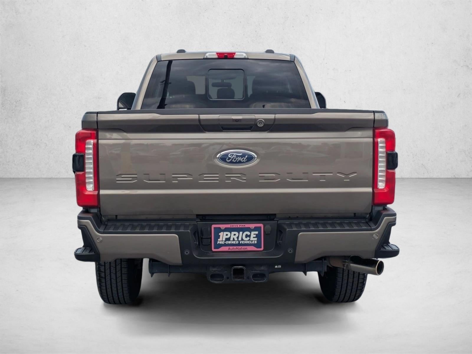 2023 Ford Super Duty F-350 SRW XLT 4WD Crew Cab 6.75' Box