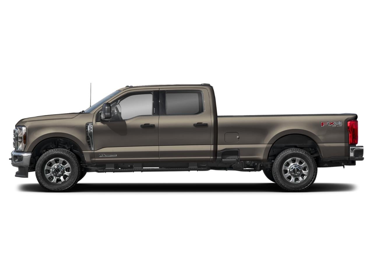 2023 Ford Super Duty F-350 SRW XLT 4WD Crew Cab 6.75' Box