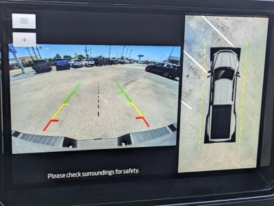 2022 Ford Super Duty F-450 DRW LARIAT 4WD Crew Cab 8' Box