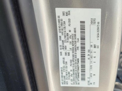 2022 Ford Super Duty F-450 DRW LARIAT 4WD Crew Cab 8' Box