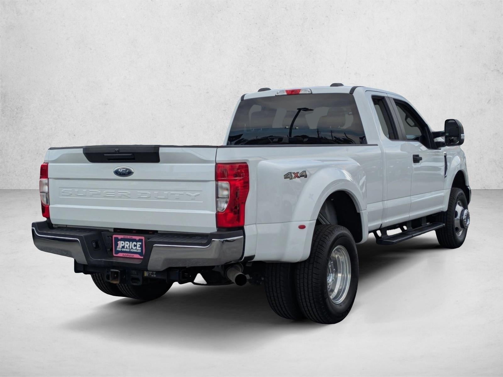 2022 Ford Super Duty F-350 DRW XL 4WD SuperCab 8' Box