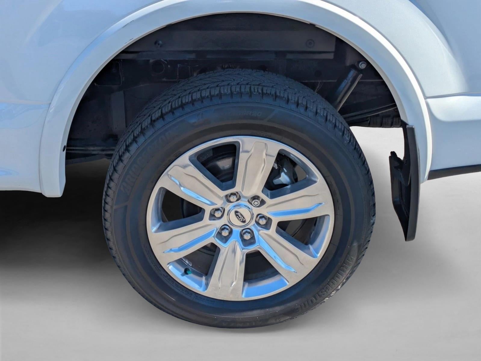 2020 Ford F-150 Platinum 4WD SuperCrew 5.5' Box