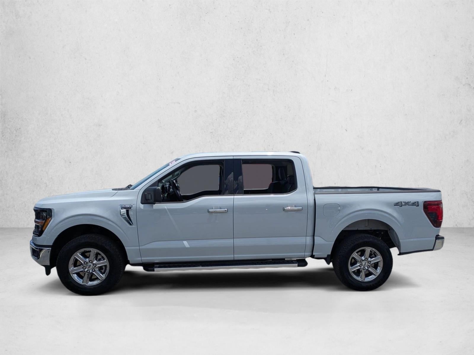 2025 Ford F-150 XLT 4WD SuperCrew 5.5' Box